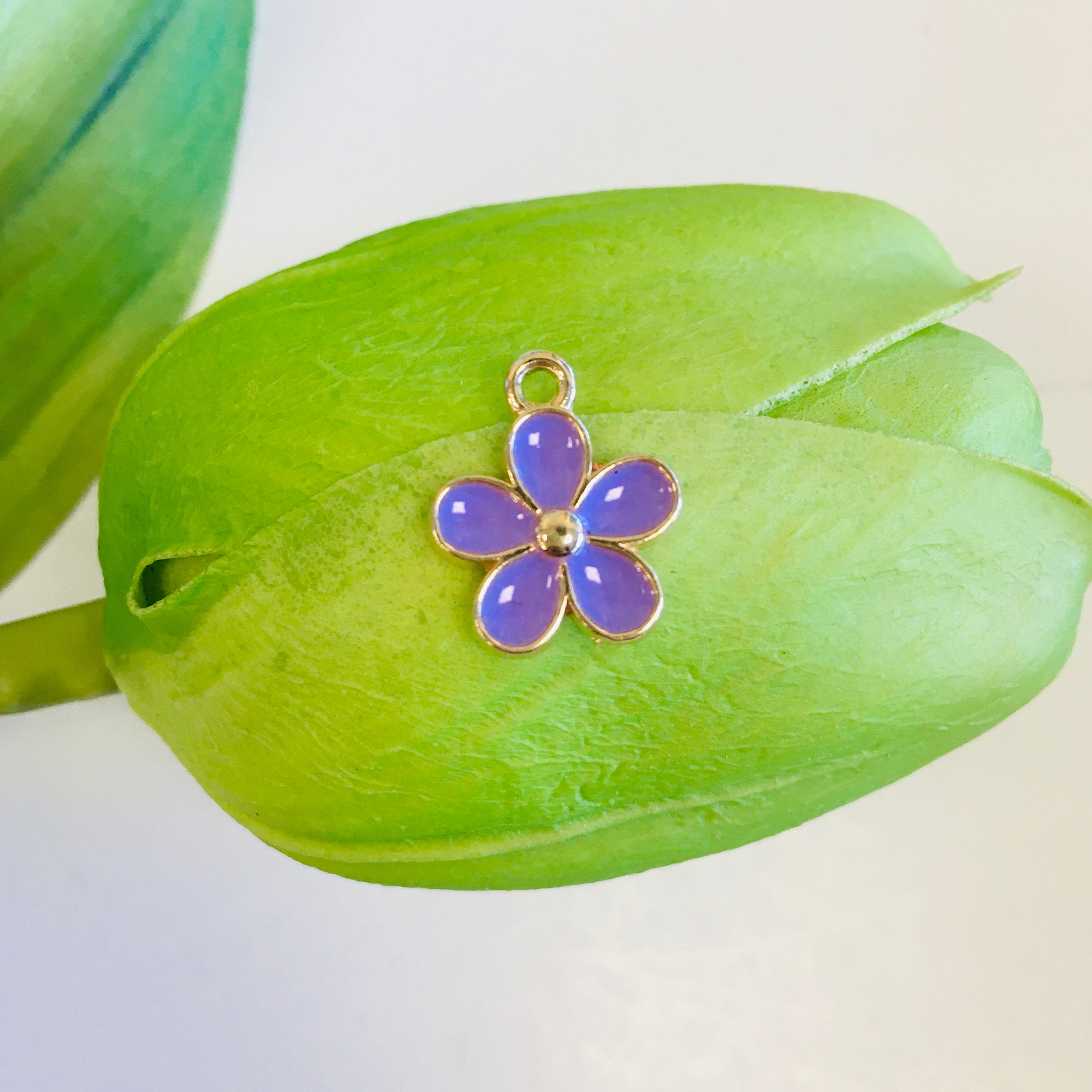 Cute Enamel Flower Charms | Bellaire Wholesale