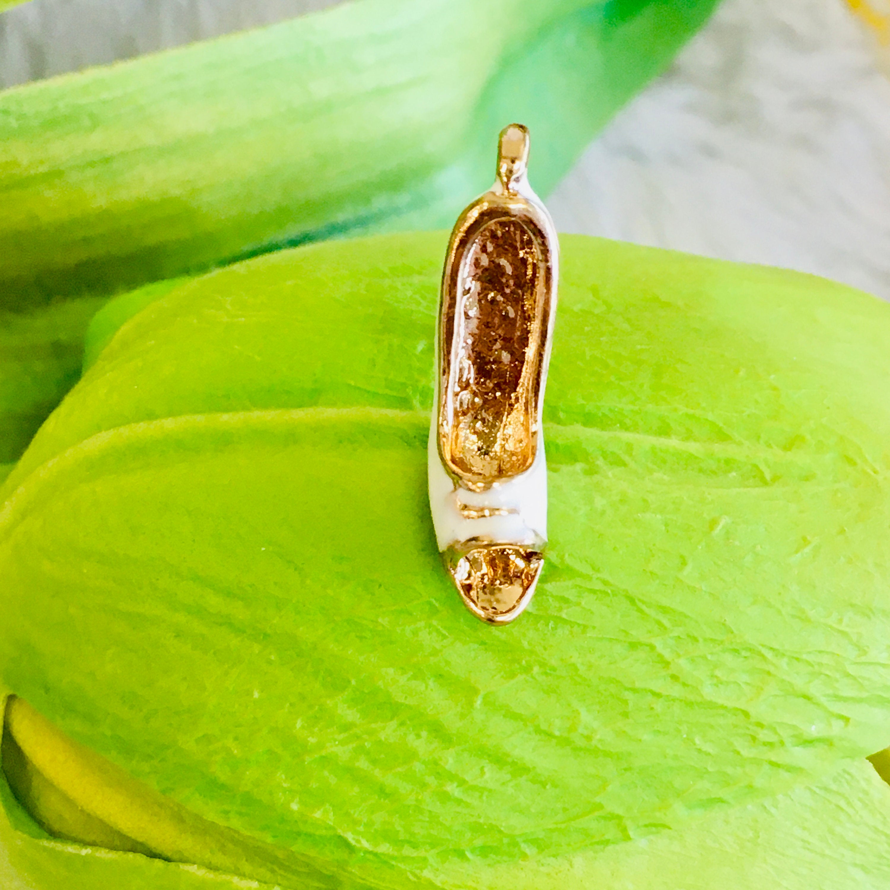 High Heel Charm Pendant | Bellaire Wholesale
