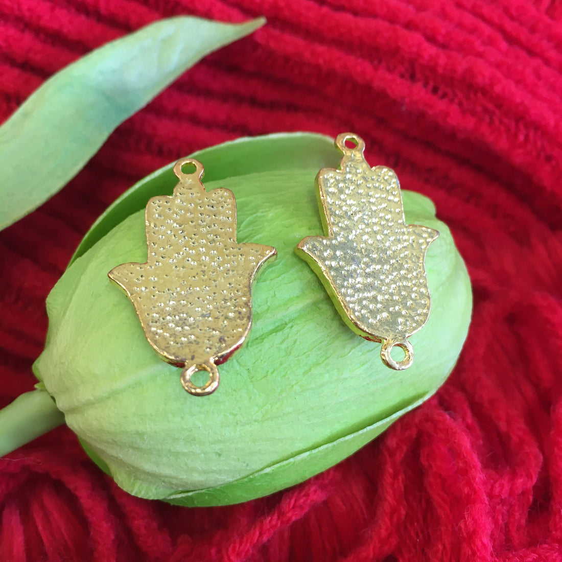 Hamsa Hand Evil Eye Connector | Bellaire Wholesale