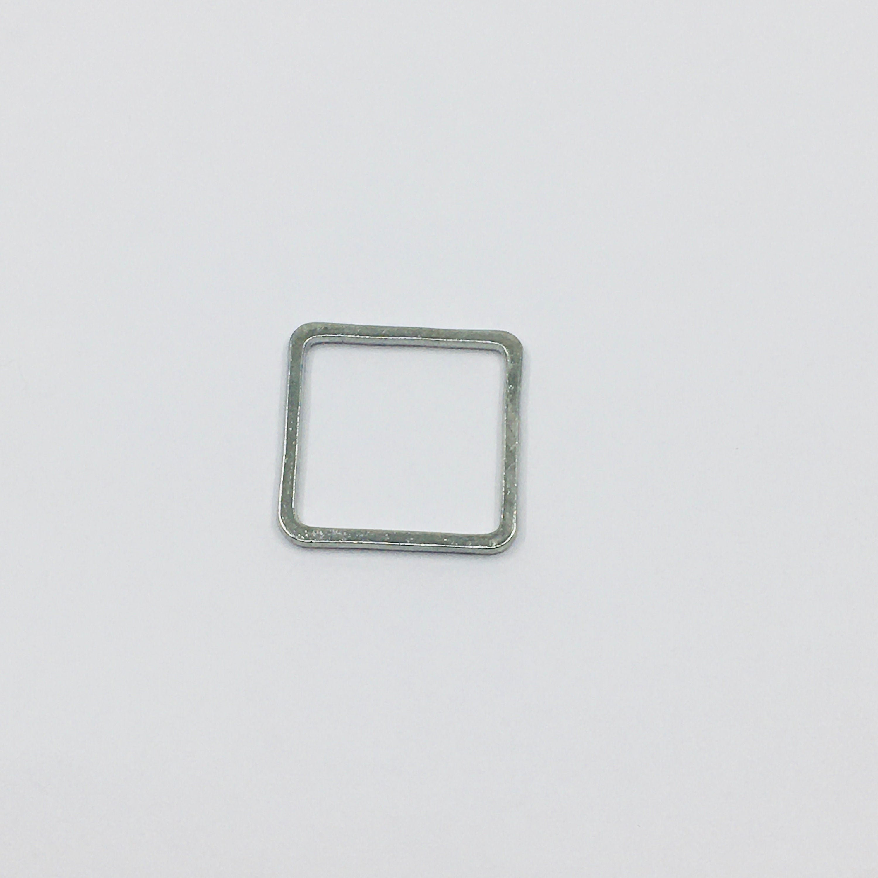 Metal Alloy Frames for Earrings | Bellaire Wholesale