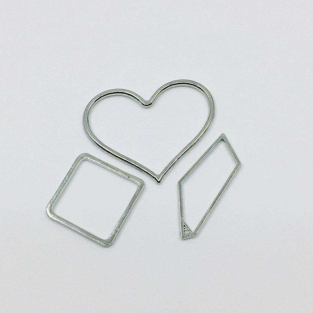Metal Alloy Frames for Earrings | Bellaire Wholesale