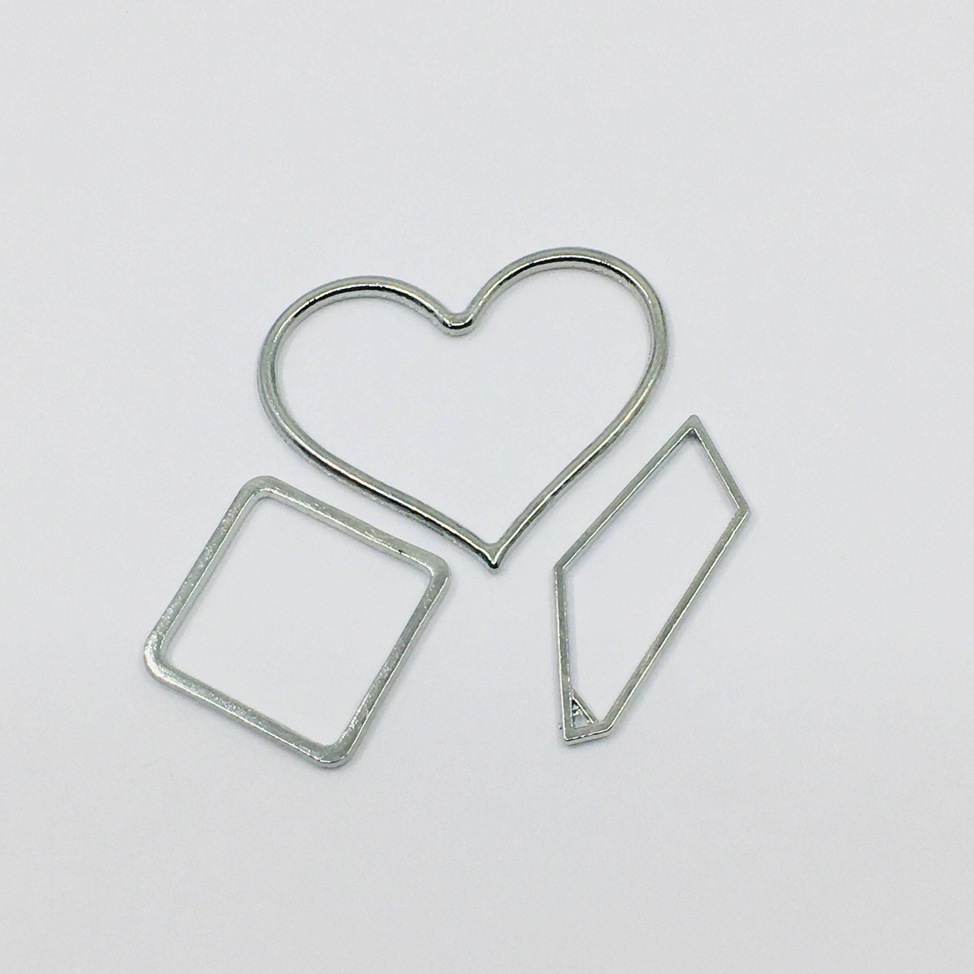 Metal Alloy Frames for Earrings | Bellaire Wholesale