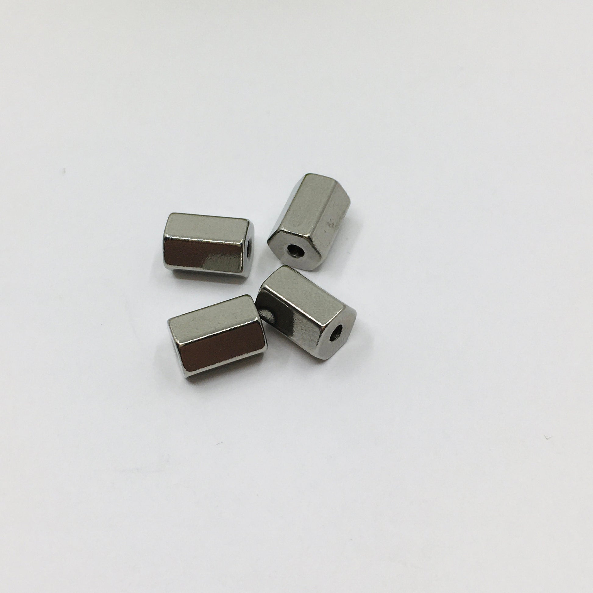 Cylindrical spacer beads | Bellaire Wholesale