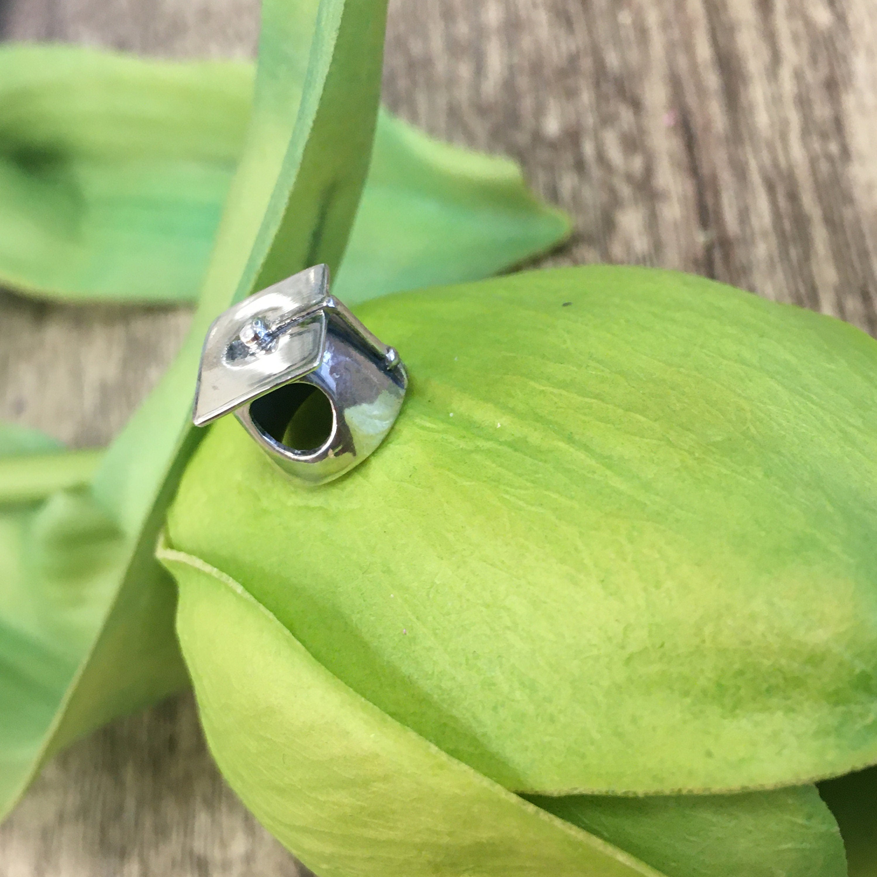 Sterling Silver Graduation Cap Bead | Bellaire Wholesale