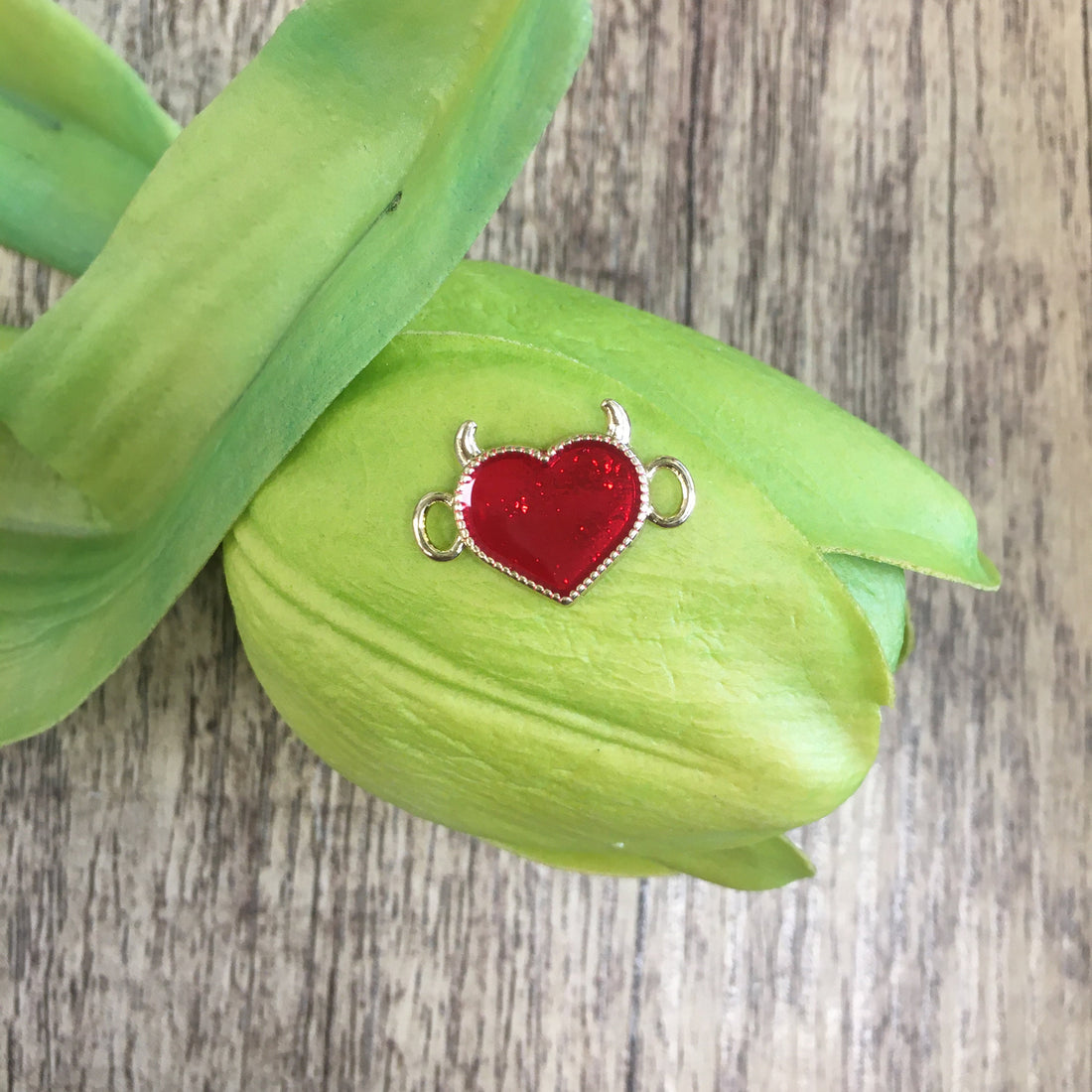 Red Devil Heart Connector | Bellaire Wholesale