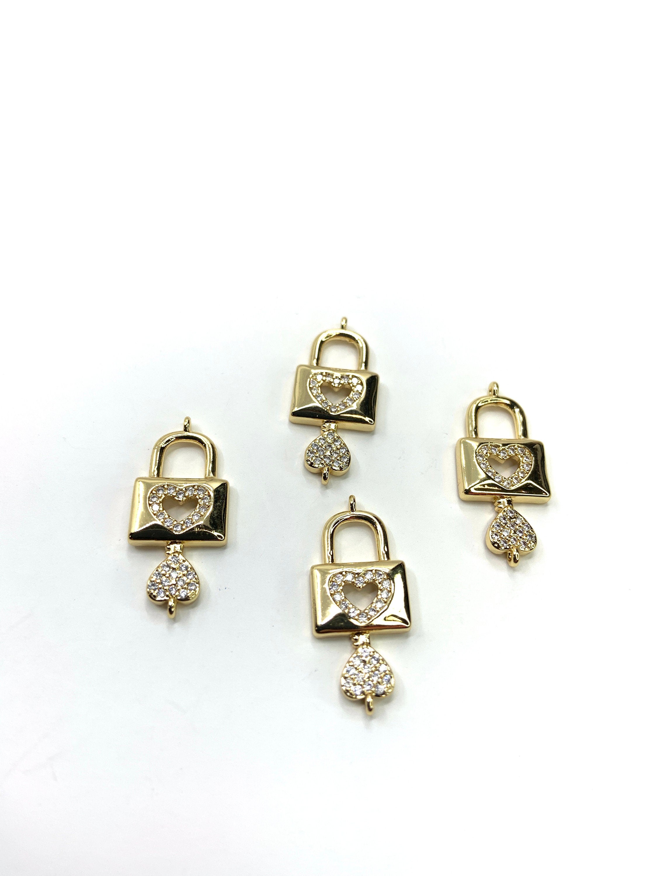 Lock with Heart Key Connector | Bellaire Wholesale