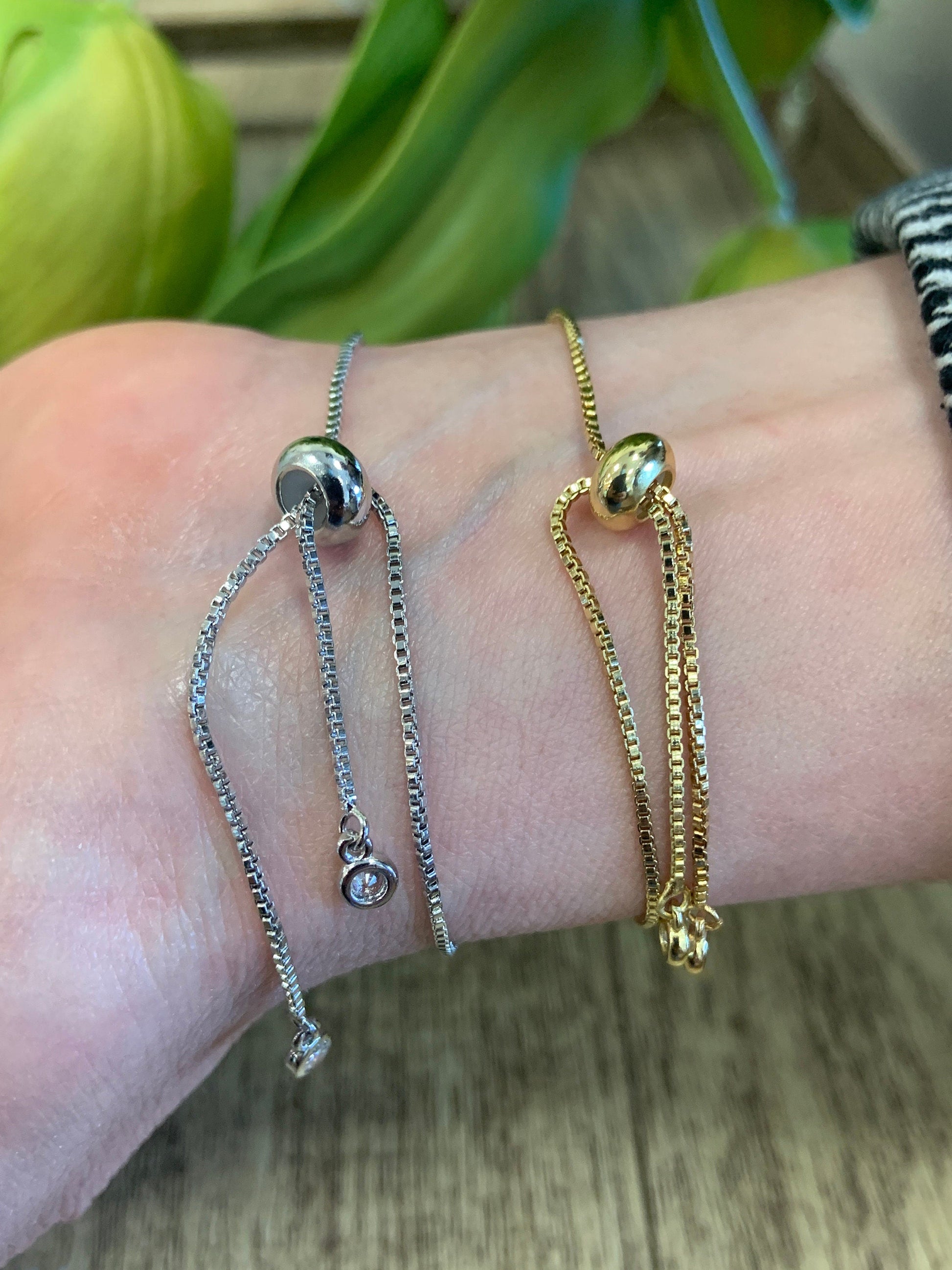 Minimal Evil Eye Bracelet | Bellaire Wholesale
