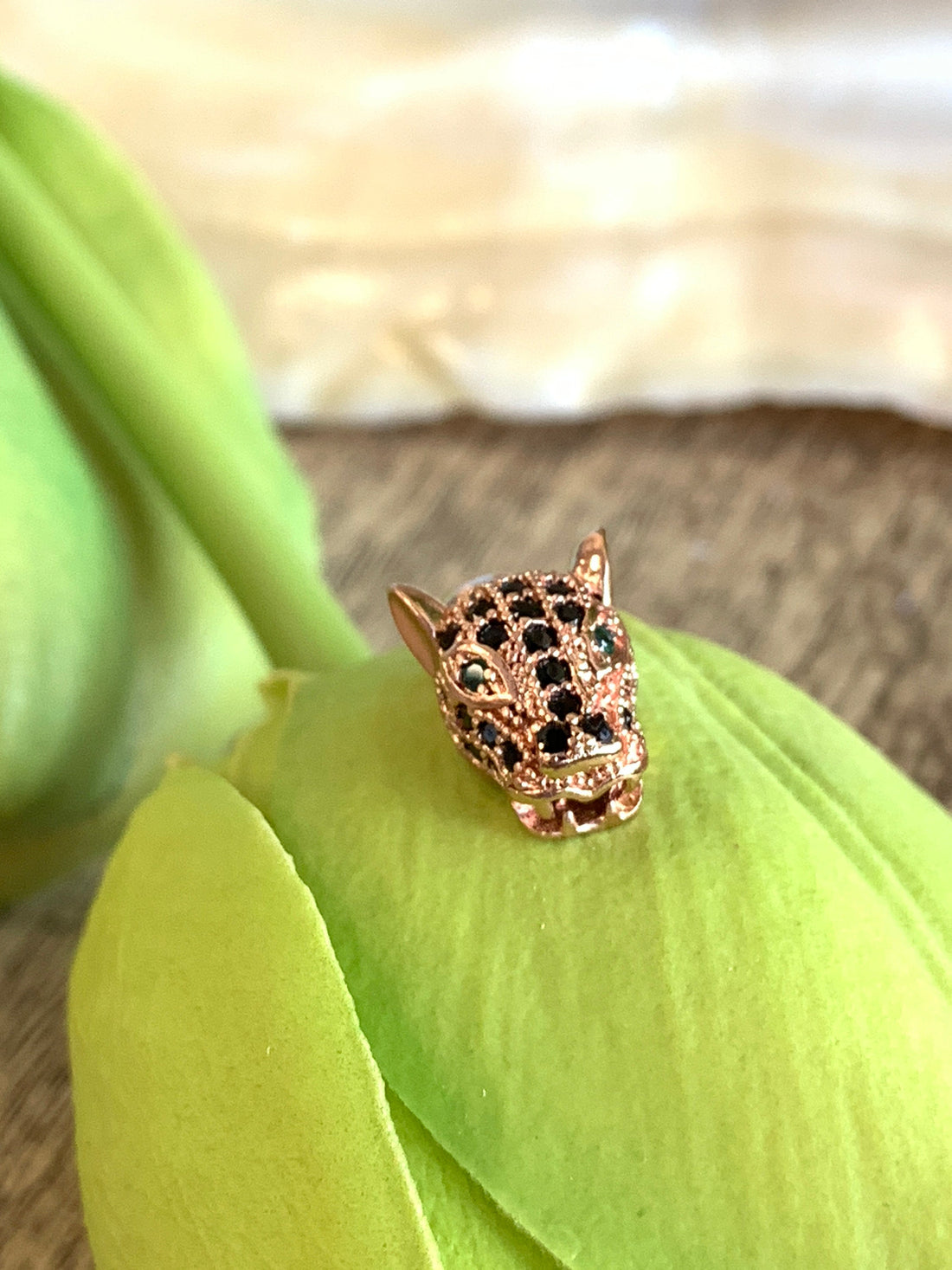 Panther head bead | Bellaire Wholesale