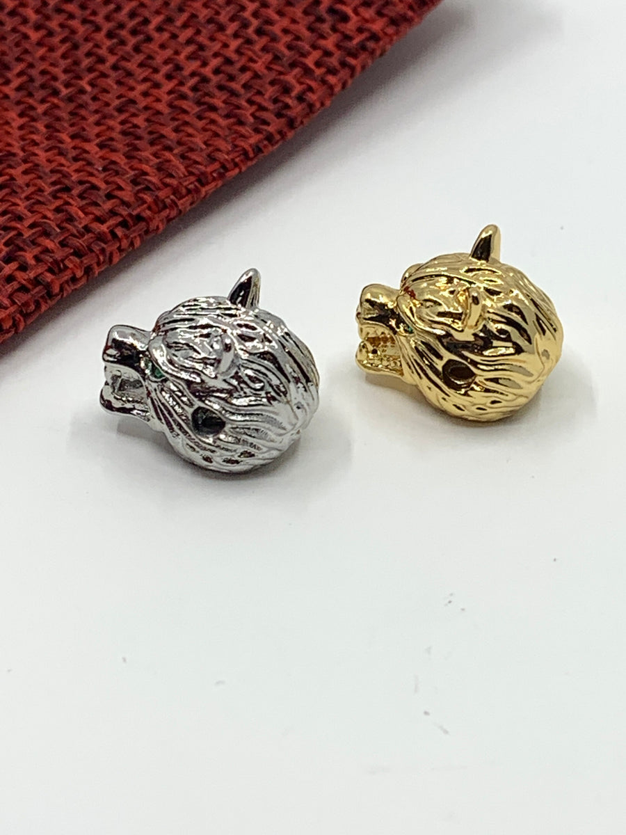 Wolf on sale head bead