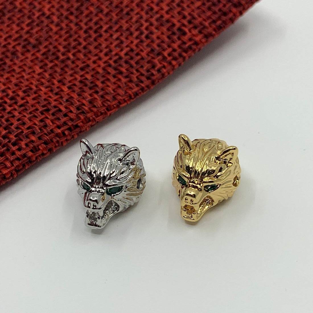 Wolf head beads | Bellaire Wholesale