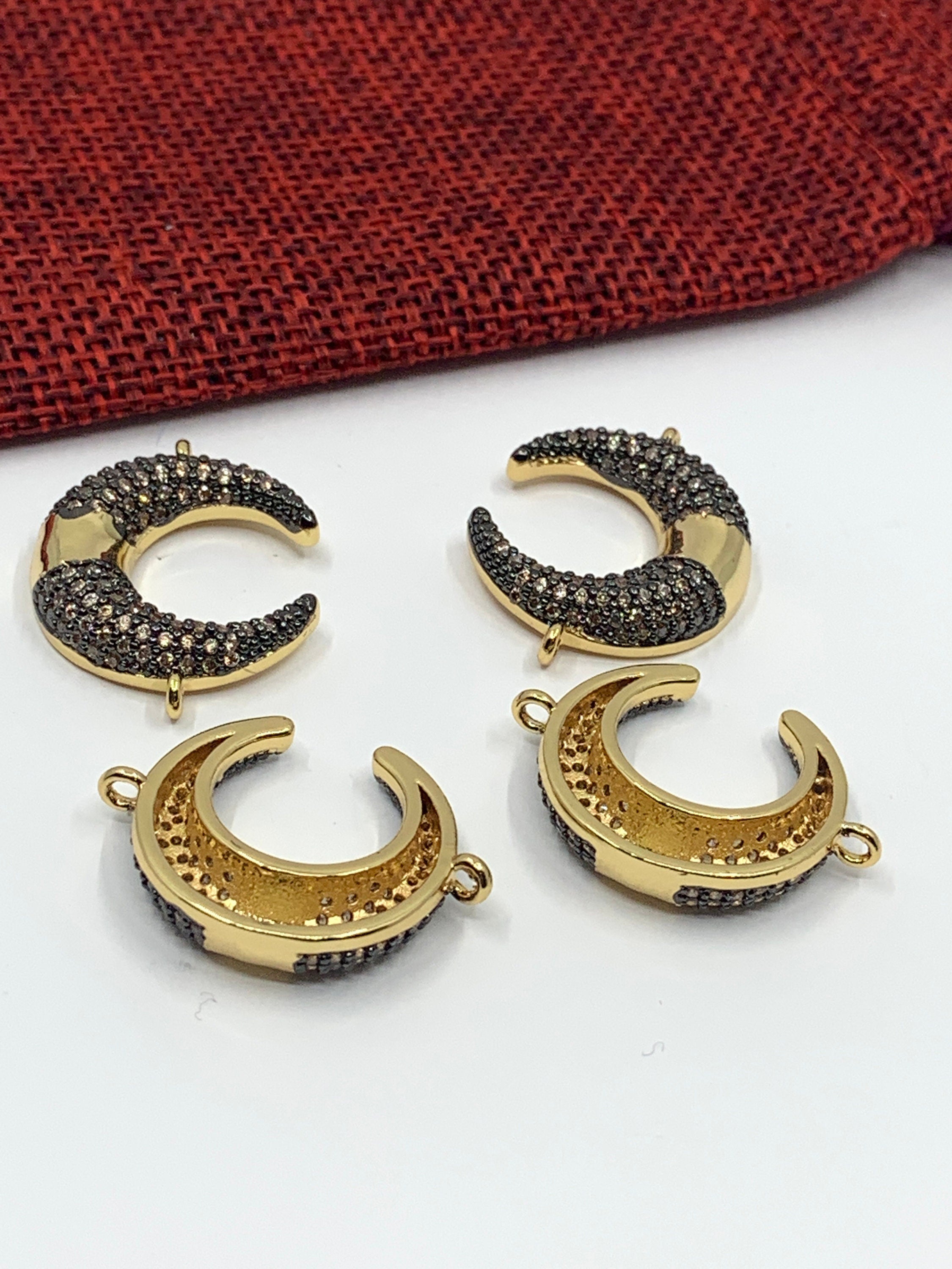 Black Horn Connector CZ