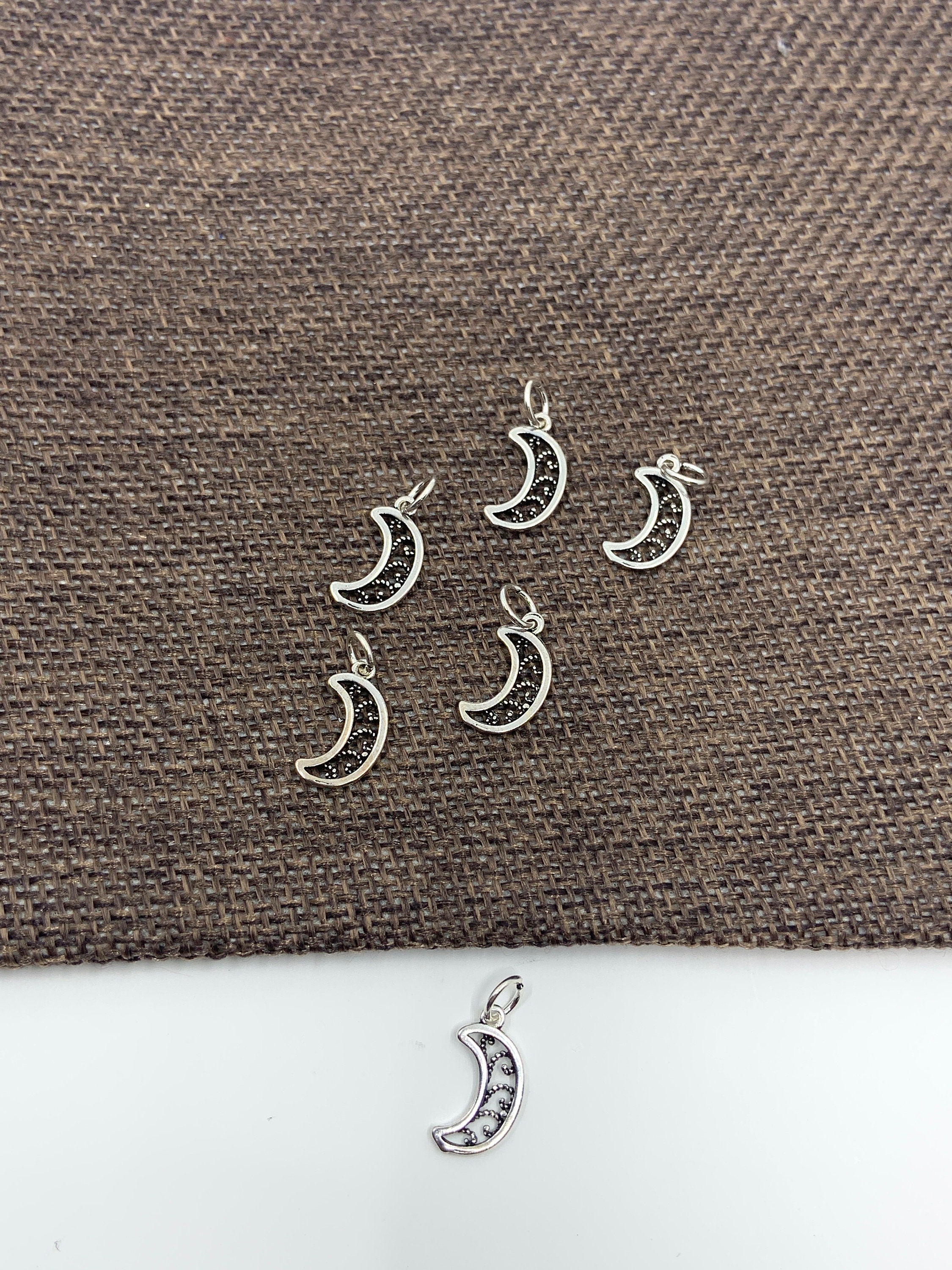 925 Sterling Silver Filigree Crescent Moon