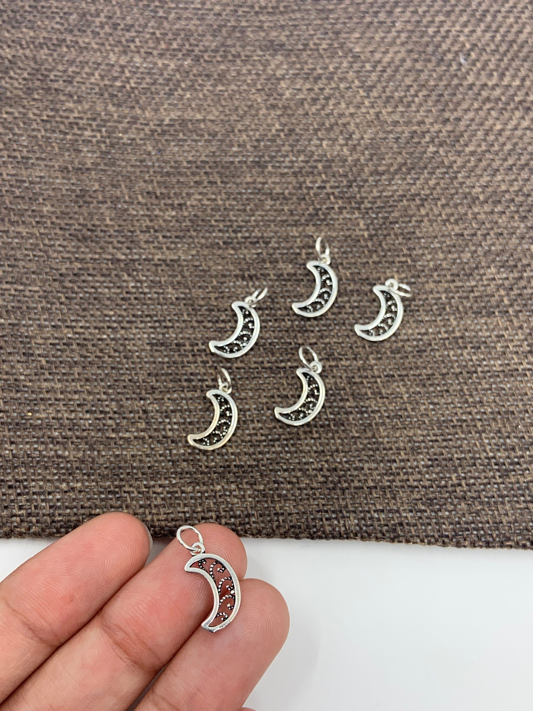 925 Sterling Silver Filigree Crescent Moon