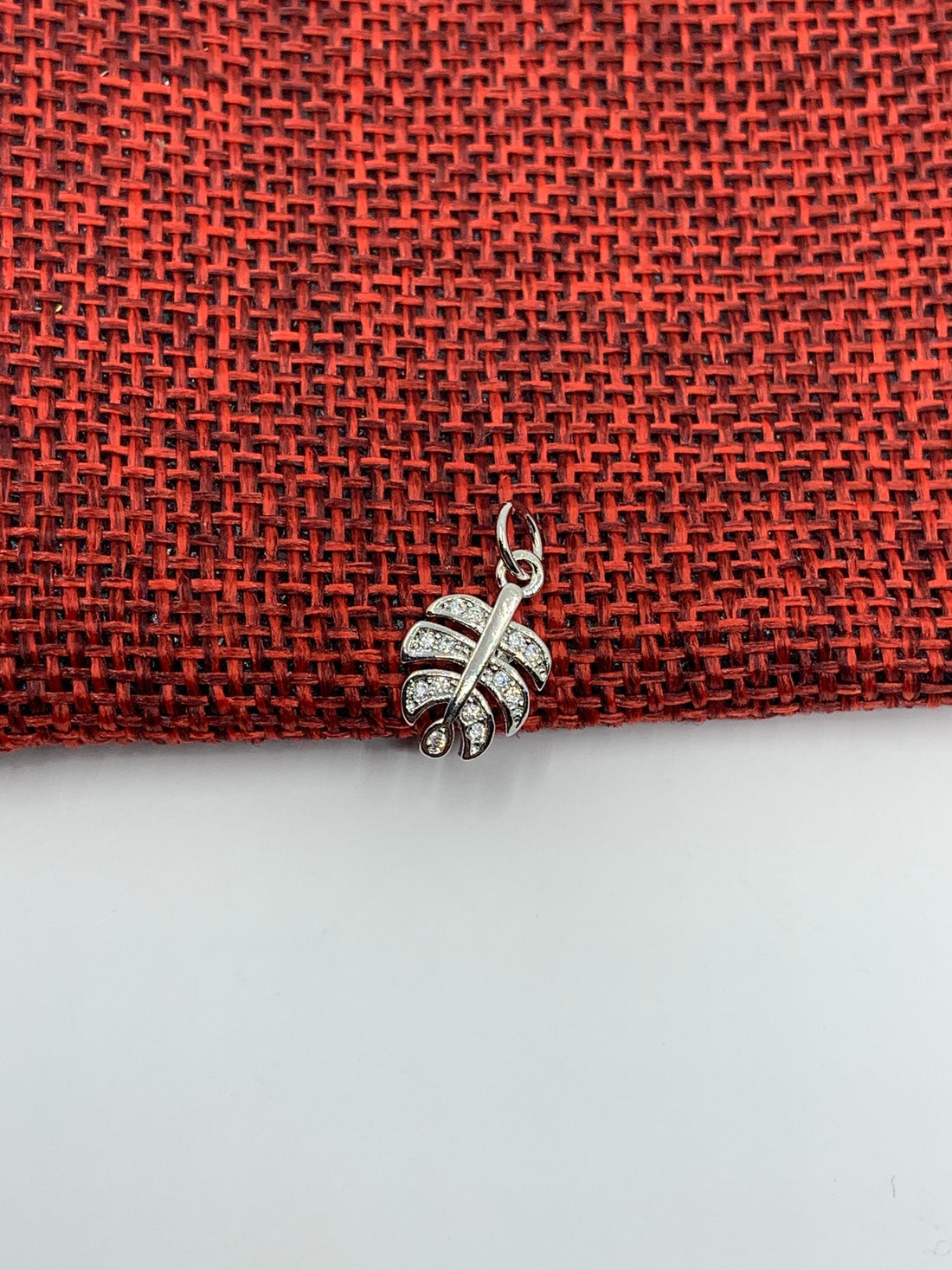 Dainty Tropical Foliage pendant, CZ Leaf