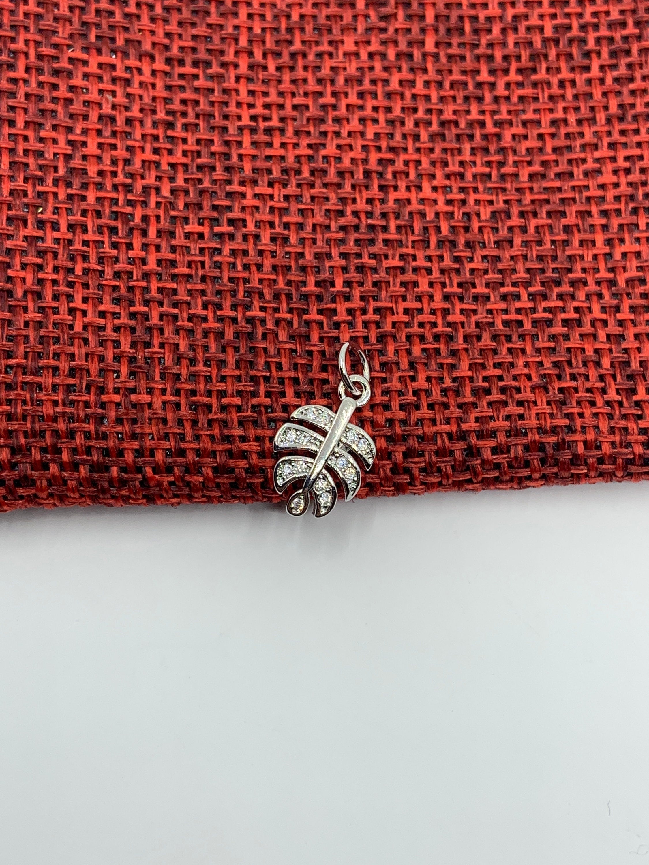 Dainty Tropical Foliage pendant, CZ Leaf