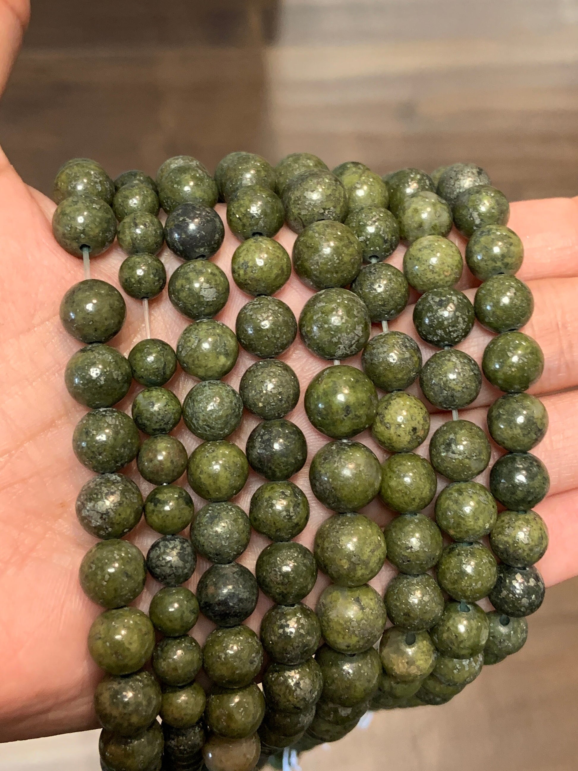 Forest green wood beads | Bellaire Wholesale