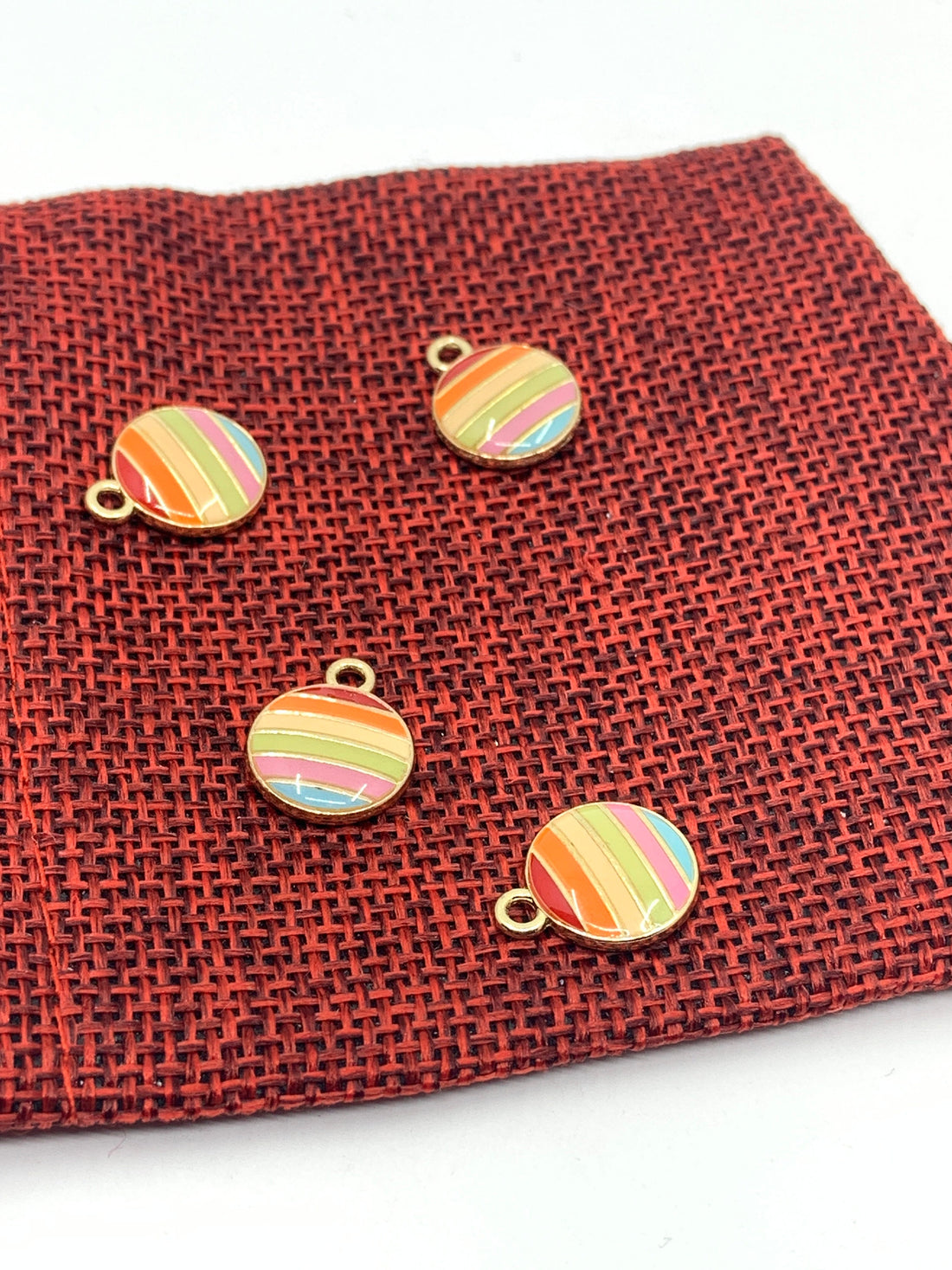 Round Rainbow Charm | Bellaire Wholesale