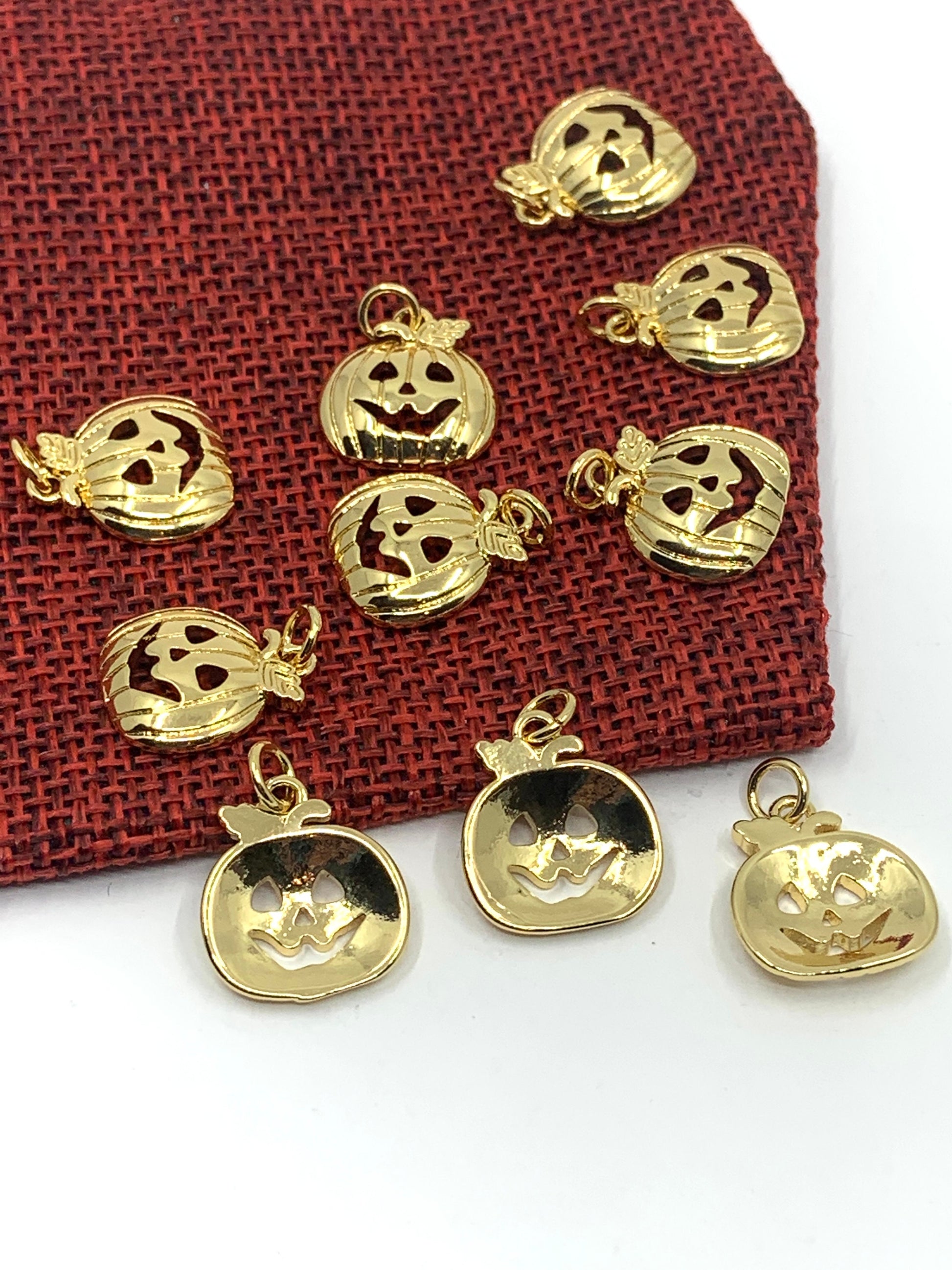 Pumpkin Charm | Bellaire Wholesale