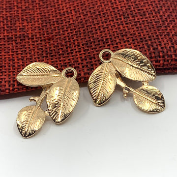 Leaf bunch charm | Bellaire Wholesale
