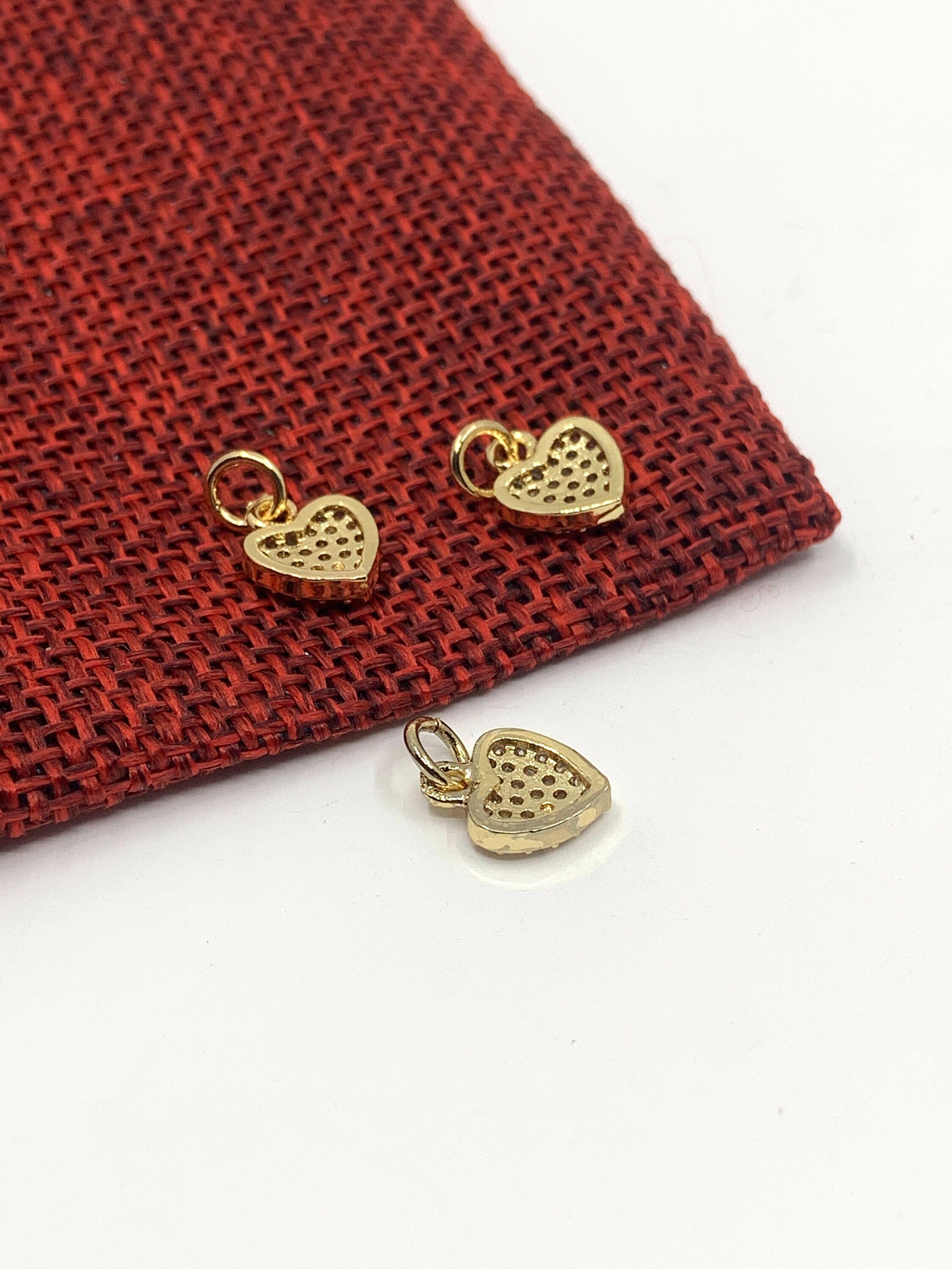 Gold Heart Pendant | Bellaire Wholesale