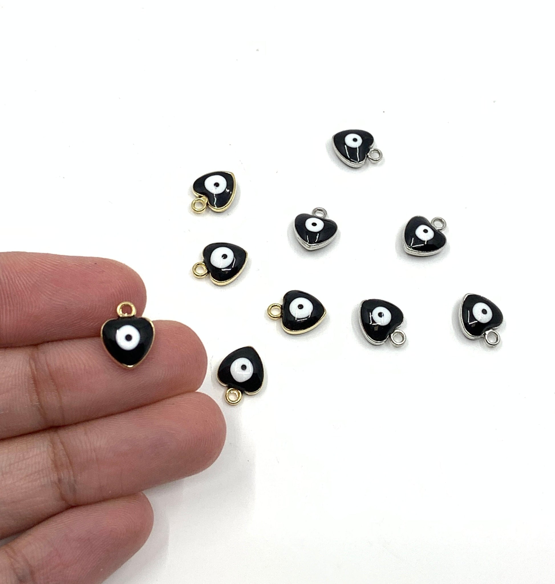 Black Evil eye charm, heart shape | Bellaire Wholesale
