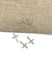 Stainless Steel Cross Charm, 20pcs | Bellaire Wholesale