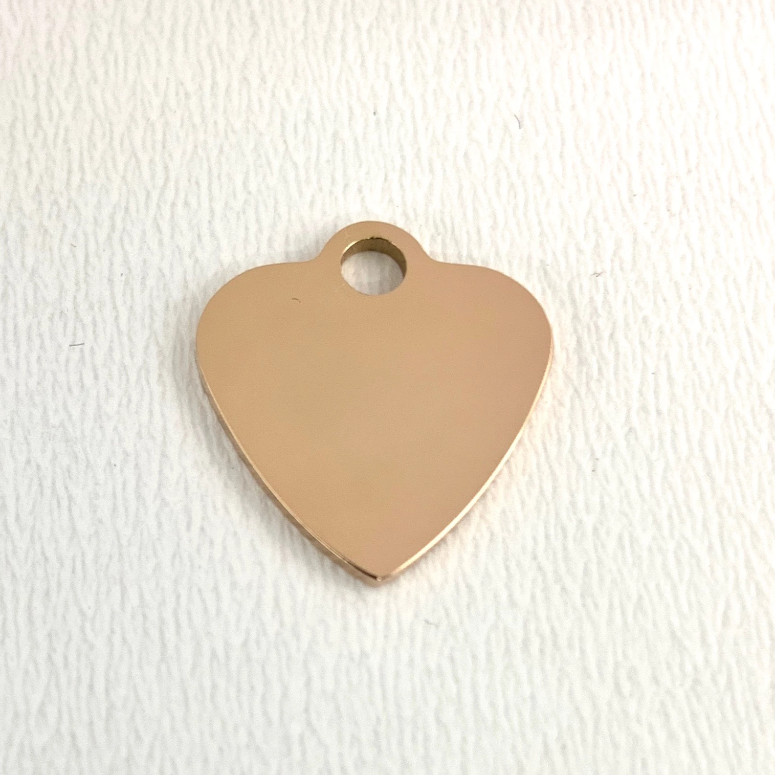 Mama Engraved Heart Charm | Bellaire Wholesale